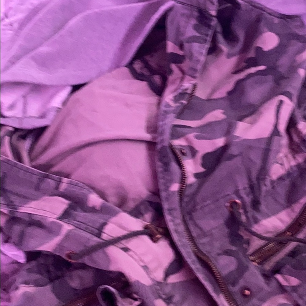 Jacket - Picture 4 of 4